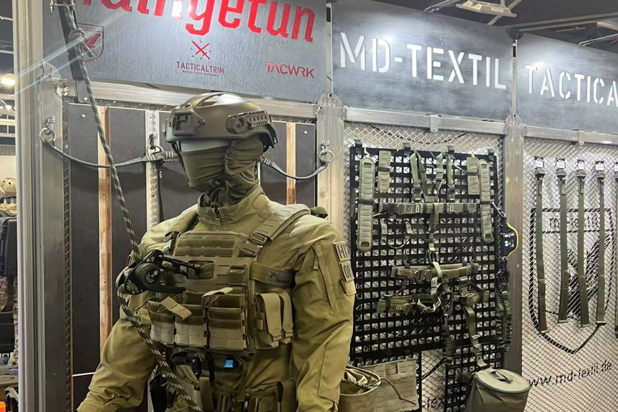 j9国际集团特瓷参观2025德国警务展EnforceTac
